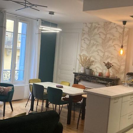 Chambre En Appartement Haussmannien En Centre Ville Saint-Etienne  Kültér fotó